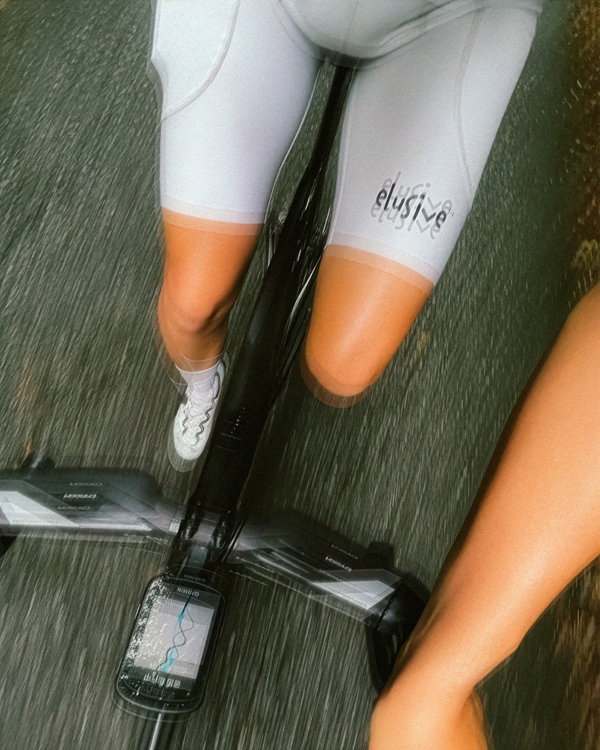 [Pre-order] DIVISION ONE Cargo Bib Shorts - Bone