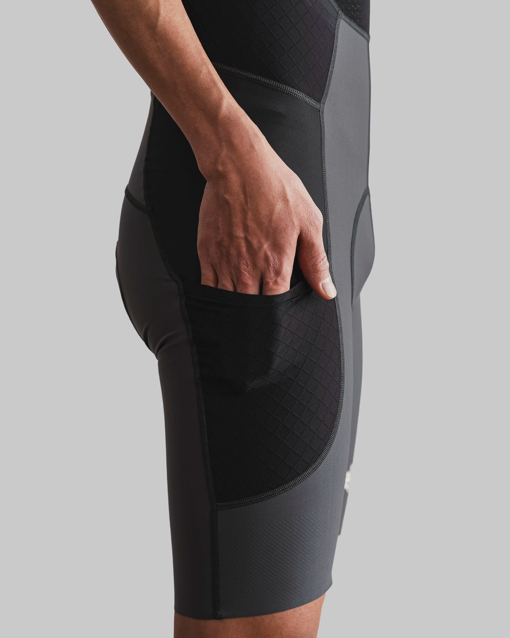 DIVISION ONE Cargo Bib Shorts - Mix Gray